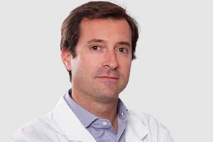 Dermatólogos - Dr. Carlos Serra Guillén
