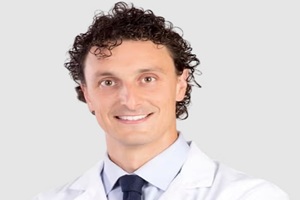 Dr. Alberto Pérez Espadero