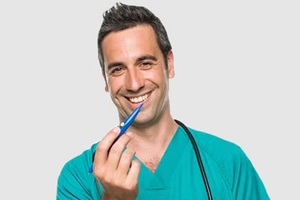 Cirujanos de blefaroplastia - Dr. Alexo Carballeira Braña