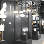 Tiendas de iluminación - Interior de una de las mejores tiendas de lámparas en Valencia con variedad de lámparas y bombillas