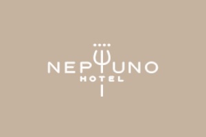 hoteles con piscina climatizada - logo del Hotel Neptuno